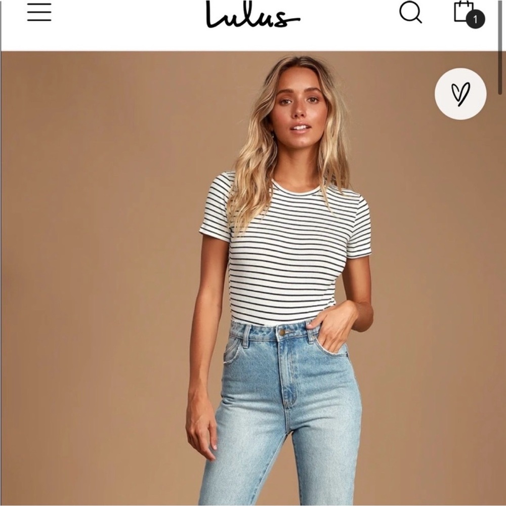 Lulu's Classic Black and White Striped Tee